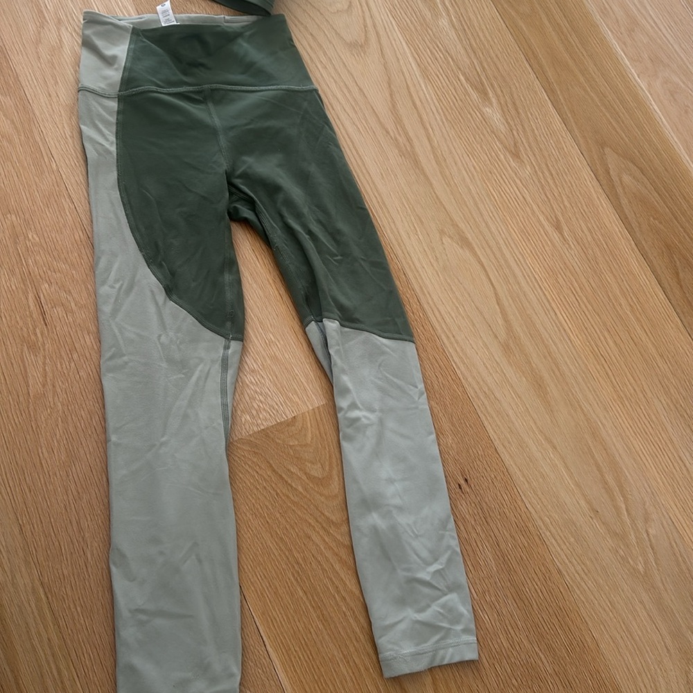 Lululemon Set - Picture 3 of 4